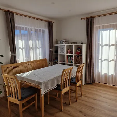 Family House Am Hallstaettersee 別荘 *