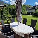 Nyaraló Family House Am Hallstaettersee Bad Goisern