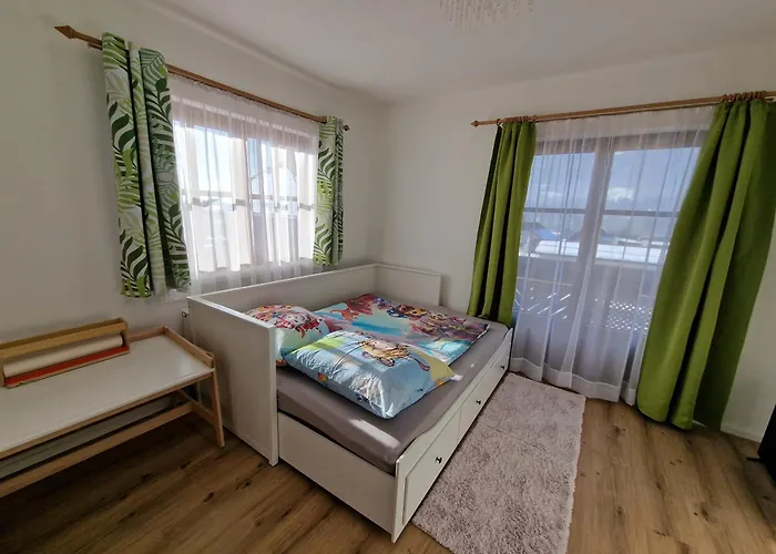 بيت للعطل Family House Am Hallstaettersee باد غويسرن