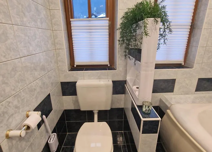 Family House Am Hallstaettersee بيت للعطل *